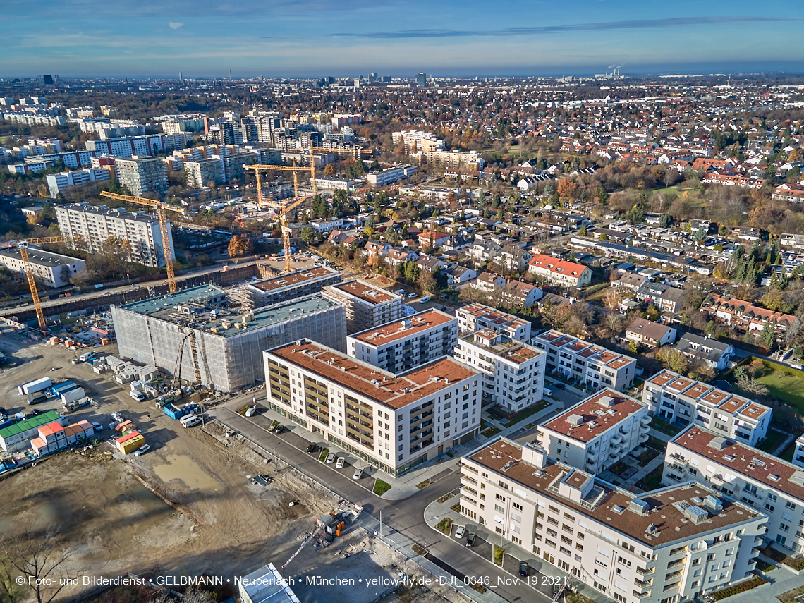 19.11.2021 - Luftbilder von der Baustelle Alexisquartier und Pandion Verde in Neuperlach